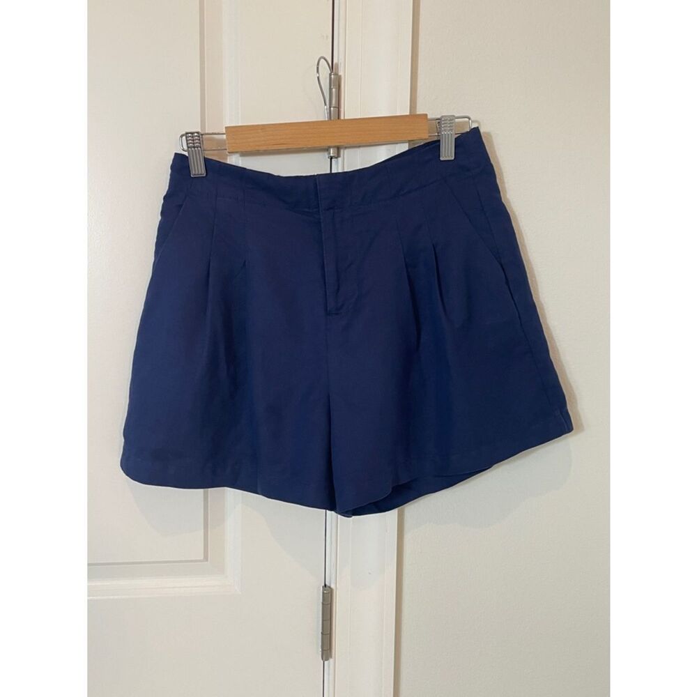 Vineyard Vines Classic Women's Navy Linen / Cotton Pleated Shorts